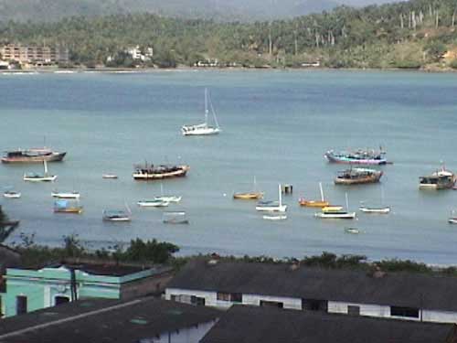 bara_bahia_botas
