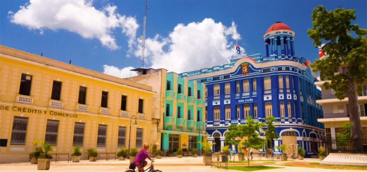 Plaza de Trabajadores - The Workers' Plaza