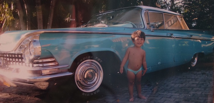 Regino with his dad's Buick - HOSTAL ROSA | cubacasas.net | Cienfuegos