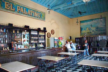 Café Palatino, longtemps rendez-vous des intellos,