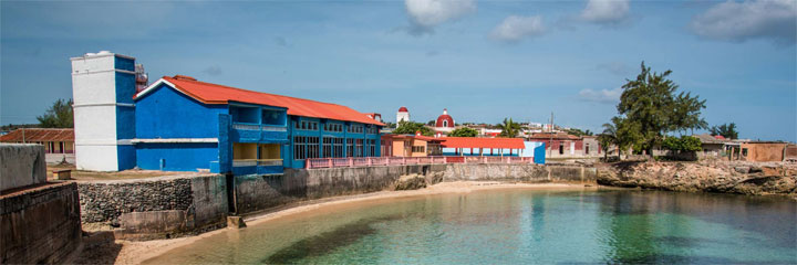 Playa, Restaurant and Hotel Buenavista © unk zegrahm cruises