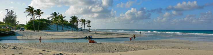 Playa Boca Ciega, Guanabo, Playas del Este (de La Habana) © sogestour •]• Guanabo © JacobForever panoramio