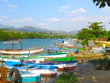 Fishing boats parked on the Guaurabo © sogestour