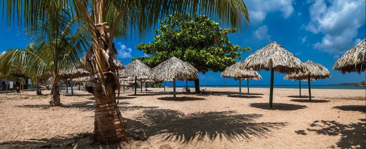 La Boca beach — the so-called Playita — where it meets the Guaurabo river — in March 2013 © sogestour