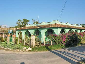 HOSTAL SOL Y MAR | cubacasas.net | La Boca - Trinidad 