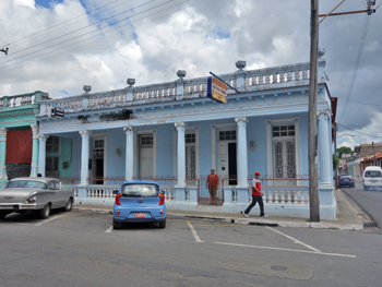 Una casa colonial | cubacasas.net | Pinar del Rio