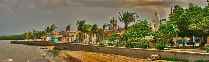 Malecon © Eyanex panoramio.com