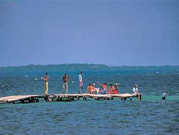 Pier before the hurricane © Jorge Tutor