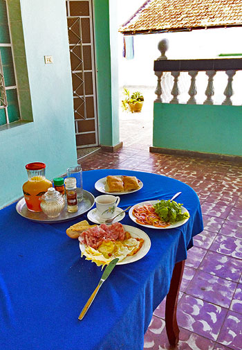 CASA AZUL ::: particuba.net •|• Santiago de Cuba