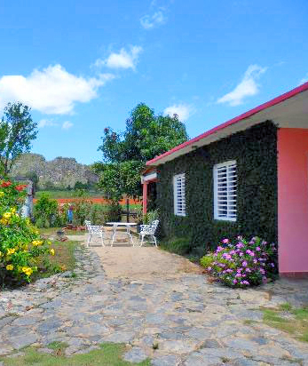 EL CAFETAL | cubacasas.net | Viñales