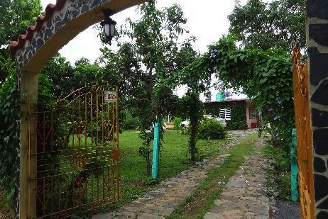 EL CAFETAL | cubacasas.net | Viñales