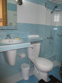 www.particuba.net �|� Cienfuegos ::: HOSTAL COLONIAL D+D