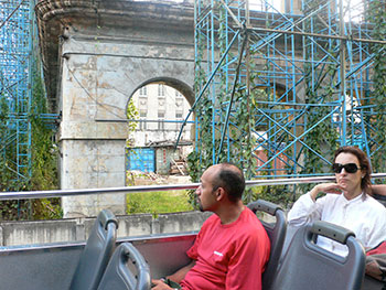 particuba.net • La Habana • Habana Bus Tour